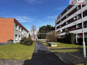 Prodej bytu 2+kk, Zlín, U Trojáku, 36 m2