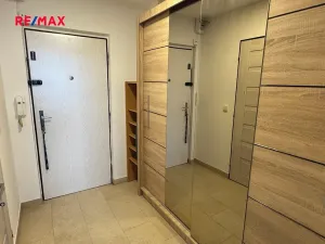 Pronájem bytu 1+kk, Kladno, U Hvězdy, 34 m2