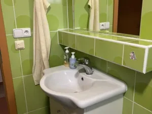 Pronájem bytu 2+kk, Ostrov, Šafaříkova, 51 m2