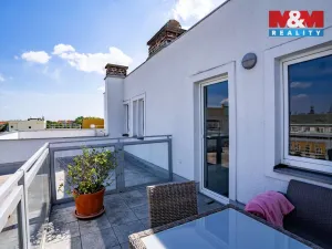 Pronájem bytu 1+kk, Pardubice - Zelené Předměstí, Smetanovo náměstí, 33 m2