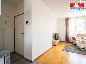 Pronájem bytu 1+kk, Pardubice - Zelené Předměstí, Smetanovo náměstí, 33 m2