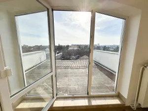 Pronájem bytu 2+kk, Brno, Okružní, 42 m2