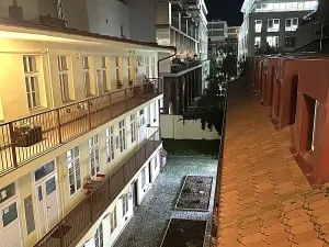 Pronájem bytu 2+kk, Praha - Karlín, Karlínské náměstí, 67 m2