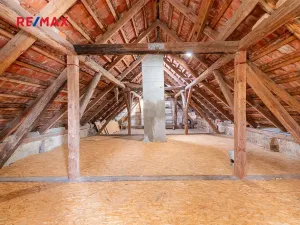 Prodej rodinného domu, Oselce, 168 m2