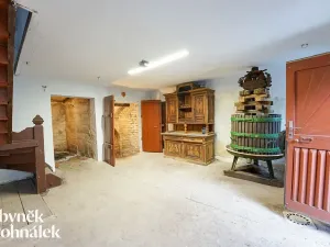 Prodej vinného sklepa, Hovorany, 69 m2