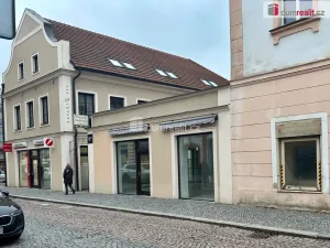 Pronájem obchodního prostoru, Kolín - Kolín I, Karlovo náměstí, 57 m2