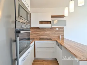 Pronájem bytu 2+kk, Rajhrad, Klášterní Dvůr, 53 m2