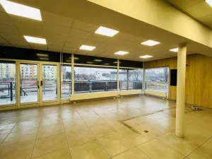 Pronájem obchodního prostoru, Veselí nad Moravou, Svatoplukova, 86 m2
