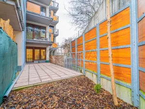 Prodej bytu 1+kk, Praha - Podolí, Jeremenkova, 35 m2