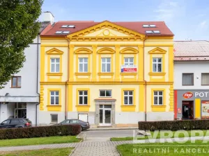 Pronájem bytu 1+kk, Žirovnice, Havlíčkovo náměstí, 32 m2