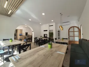 Pronájem restaurace, Klentnice, 822 m2