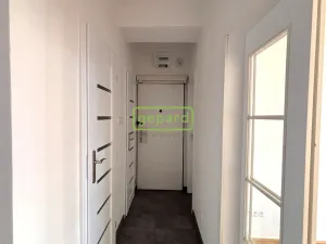 Pronájem bytu 3+kk, Praha, Na Šutce, 51 m2