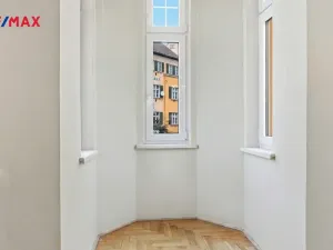 Prodej bytu 2+1, Mariánské Lázně, Hlavní třída, 56 m2