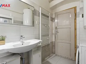 Prodej bytu 2+1, Mariánské Lázně, Hlavní třída, 56 m2