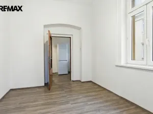 Prodej bytu 2+1, Mariánské Lázně, Hlavní třída, 56 m2