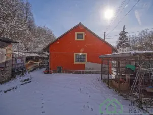 Prodej rodinného domu, Bernartice - Buková, 336 m2