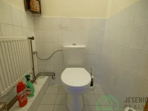 Prodej rodinného domu, Bernartice - Buková, 336 m2