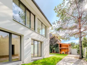 Prodej vícegeneračního domu, Praha - Velká Chuchle, Starolázeňská, 334 m2