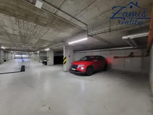 Pronájem bytu 3+kk, Kladno, Benediktínská, 78 m2