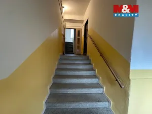 Prodej bytu 1+kk, Ostrava - Poruba, náměstí Družby, 28 m2