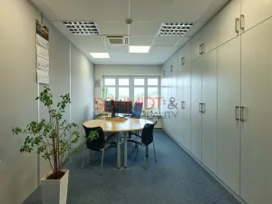 Pronájem kanceláře, Hustopeče, Herbenova, 15 m2