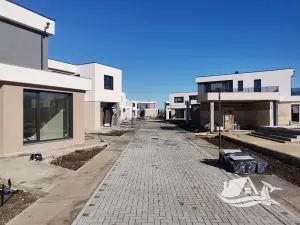 Prodej rodinného domu, Pomorie, Bulharsko, 111 m2