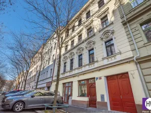 Prodej kanceláře, Praha, Jagellonská, 36 m2