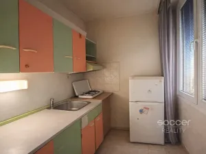 Pronájem bytu 1+1, Praha - Troja, Písečná, 31 m2
