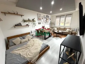 Prodej bytu 2+1, Chomutov, Zahradní, 61 m2