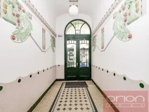 Pronájem garážového stání, Praha - Staré Město, Bílkova, 14 m2