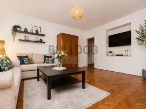 Prodej činžovního domu, Praha - Čakovice, Polabská, 243 m2