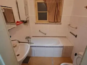 Pronájem bytu 1+1, Praha - Dejvice, Zemědělská, 42 m2