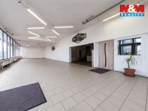 Pronájem obchodního prostoru, Praha - Horní Počernice, Tlustého, 223 m2