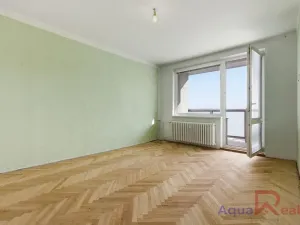 Prodej bytu 3+1, Karlovy Vary, Východní, 68 m2