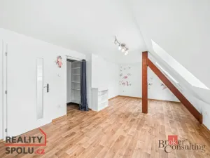 Prodej bytu 4+1, Holýšov, 86 m2