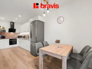 Prodej bytu 2+kk, Milešovice, 66 m2