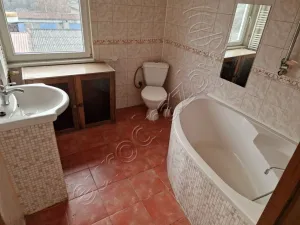 Dražba ubytování, Ostrov, Krušnohorská, 750 m2