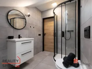 Prodej bytu 2+kk, Opava - Předměstí, Olomoucká, 65 m2