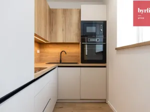 Prodej bytu 2+1, Opava, Mostní, 49 m2