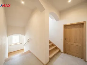 Prodej vícegeneračního domu, Chodov, Nejdecká, 426 m2