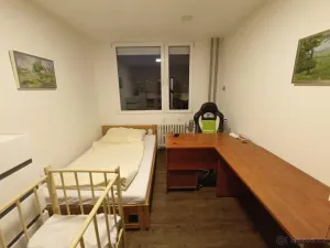 Pronájem bytu 2+kk, Praha - Kobylisy, Frýdlantská, 43 m2