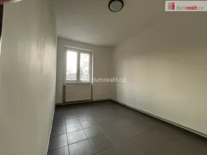 Pronájem bytu 3+1, Velvary, Chržínská, 60 m2