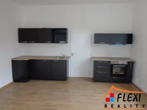 Pronájem bytu 2+kk, Ostrava, Korunní, 80 m2