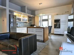 Prodej rodinného domu, 250 m2