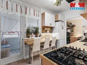 Prodej bytu 3+1, Semily - Podmoklice, Jižní, 55 m2