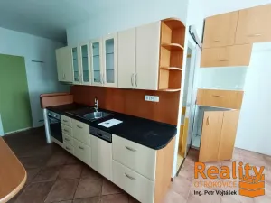 Prodej bytu 2+1, Otrokovice - Kvítkovice, Polní, 57 m2
