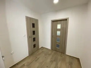 Pronájem bytu 2+kk, Liberec, Vackova, 44 m2