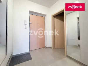 Pronájem bytu 2+kk, Zlín, Zelinova, 52 m2