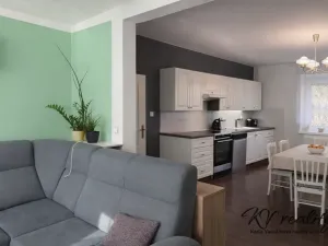 Prodej rodinného domu, Dešná, 232 m2