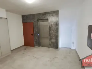 Prodej bytu 2+kk, Nupaky, Nupacká, 42 m2